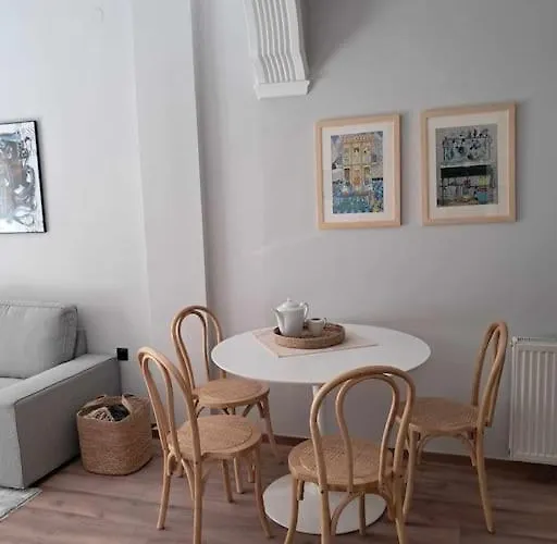 Mavili#19 Elegant Downtown * Thessaloniki
